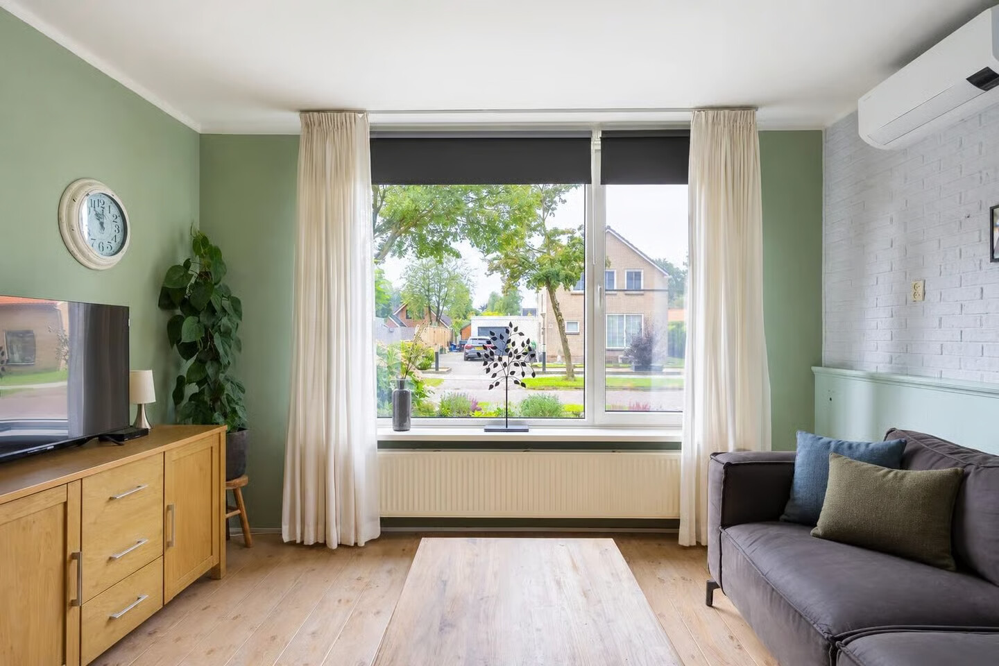Twee-onder-één-kap te koop: Valckeniersweg 34, Haulerwijk
