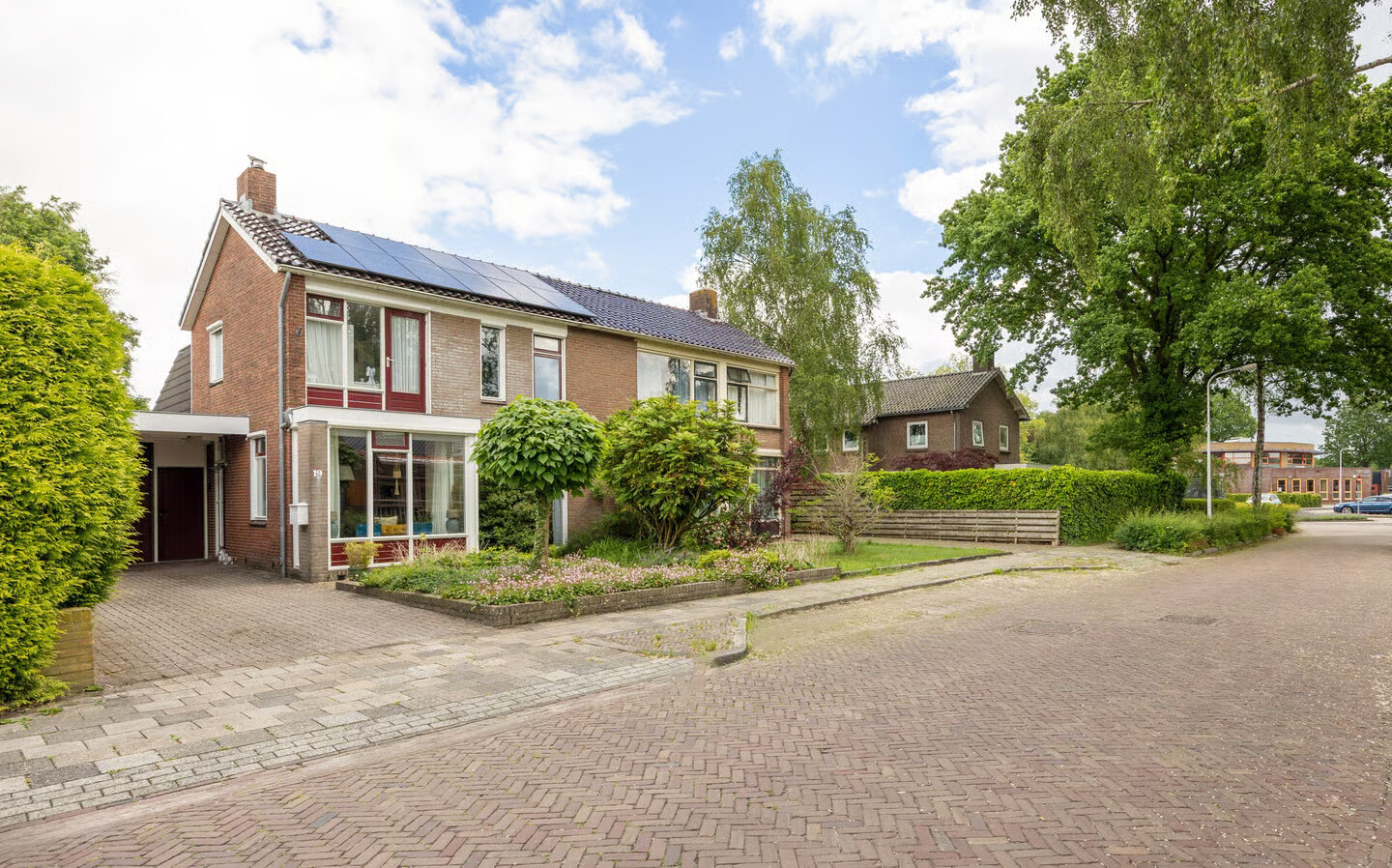 Twee-onder-één-kap te koop: Laweijstraat 19, Haulerwijk