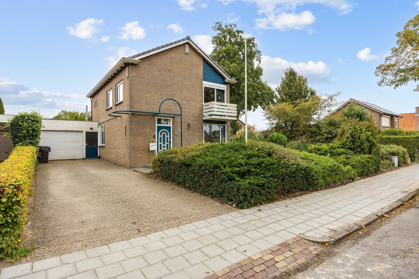 Hoekwoning te koop: Meester van Ekstraat 1, Haulerwijk