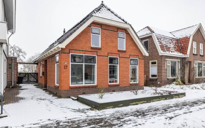 Leeksterweg 17