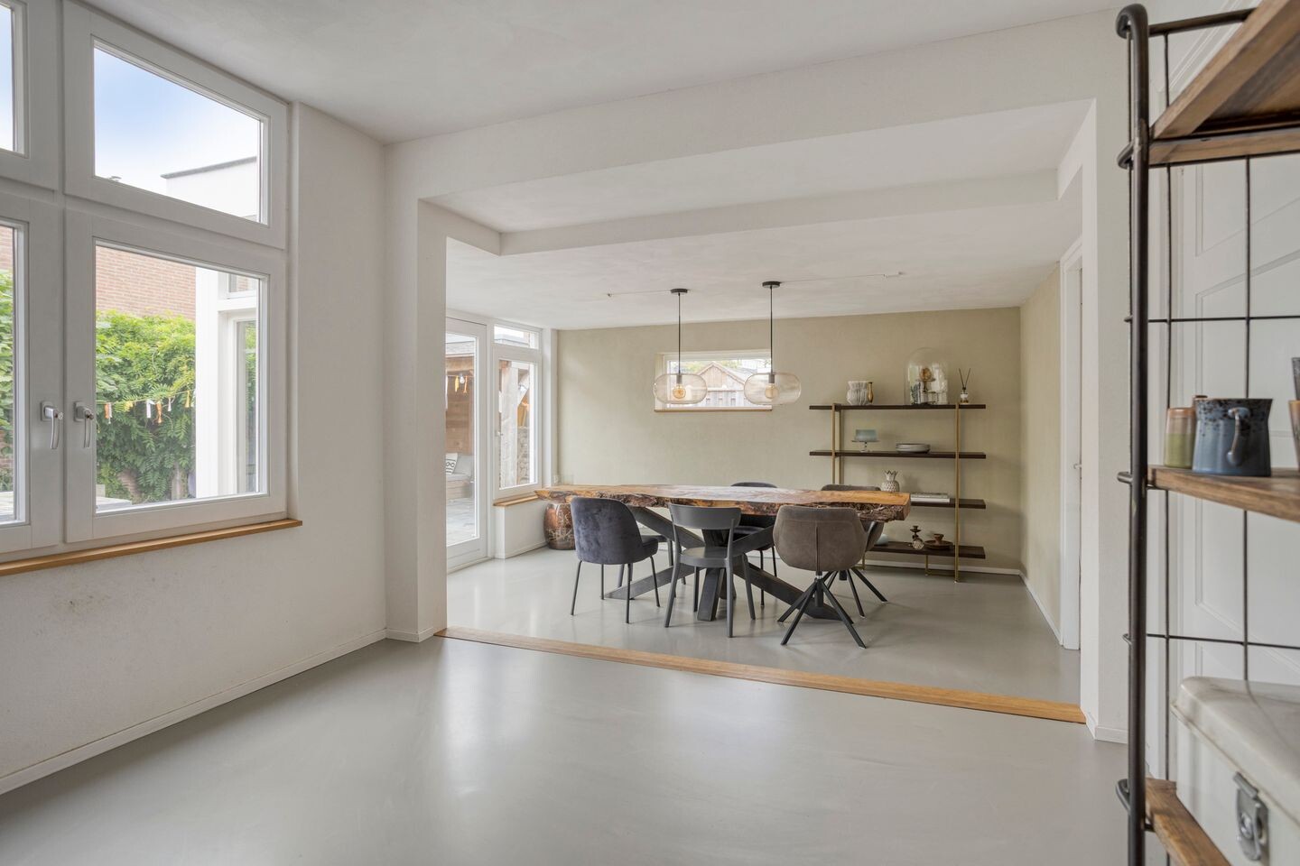 Vrijstaande woning te koop: K R Poststraat 19, Heerenveen