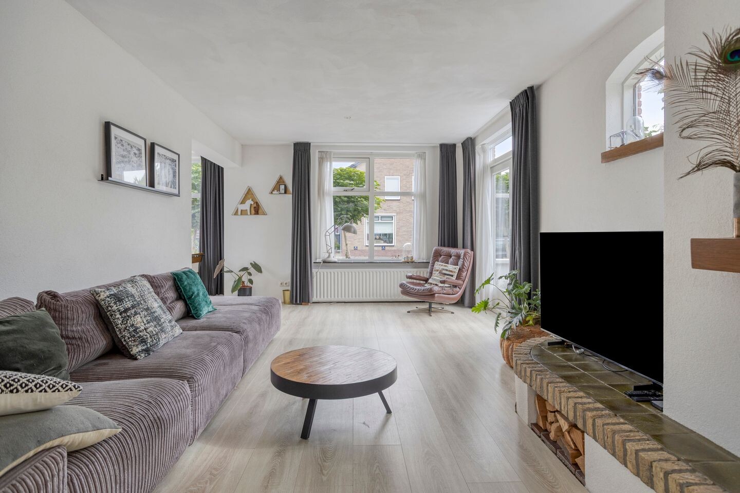 Vrijstaande woning te koop: K R Poststraat 19, Heerenveen