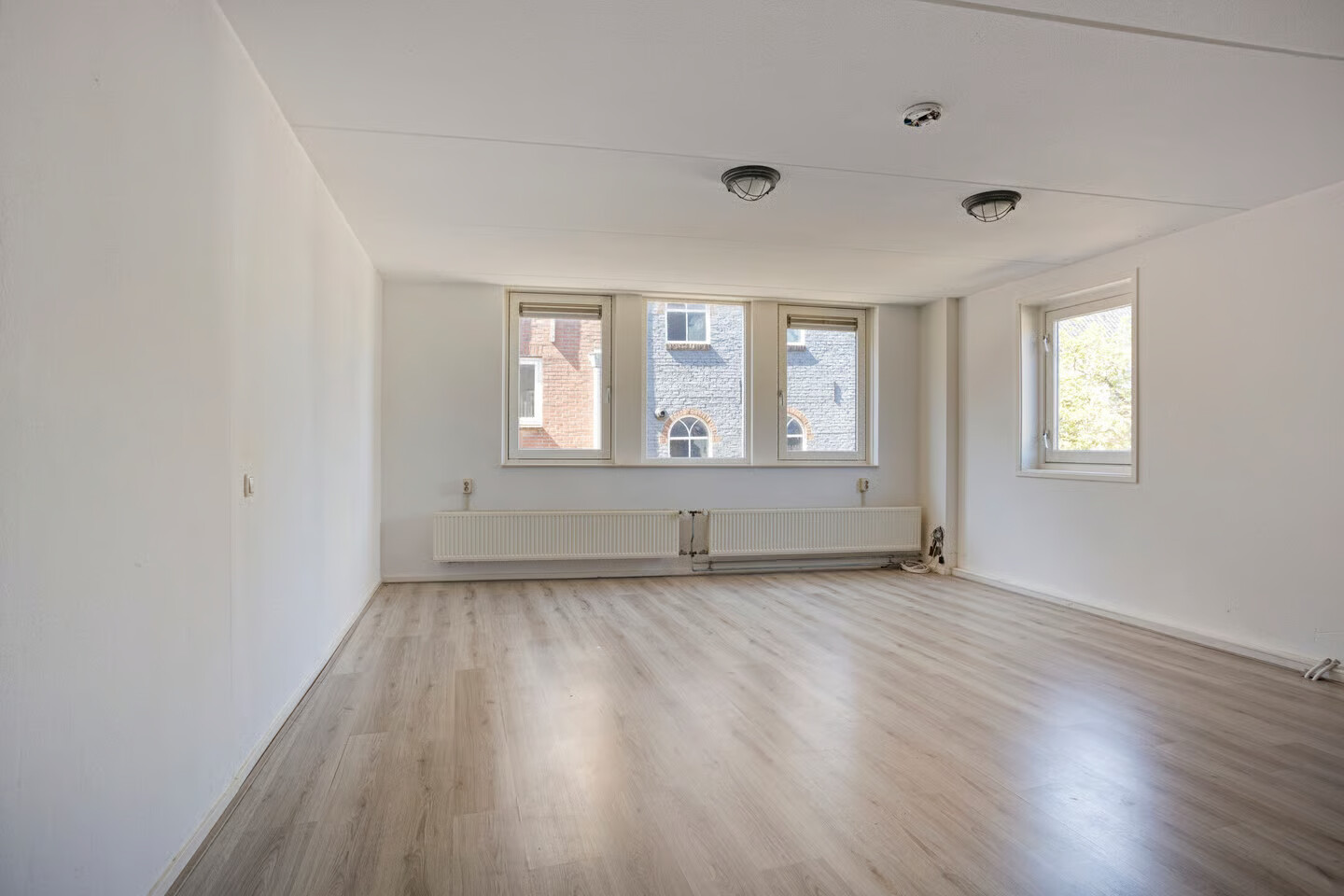 Hoekwoning te koop: Vermaningsteeg 8, Heerenveen