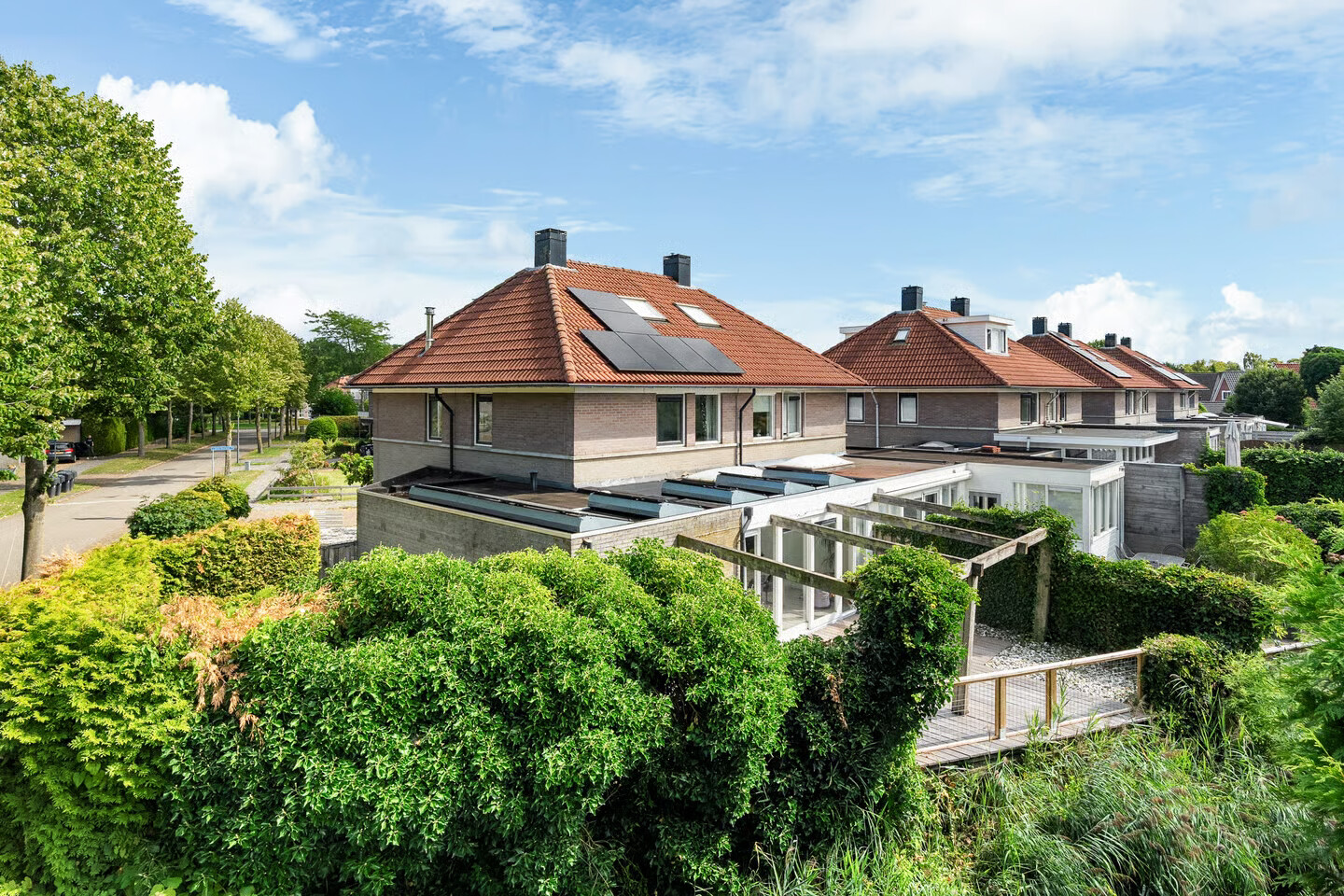 Hoekwoning te koop: Lijsterbeslaan 27, Heerenveen