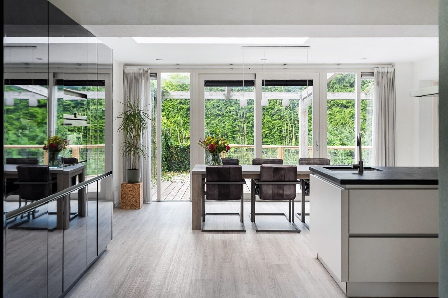 Hoekwoning te koop: Lijsterbeslaan 27, Heerenveen