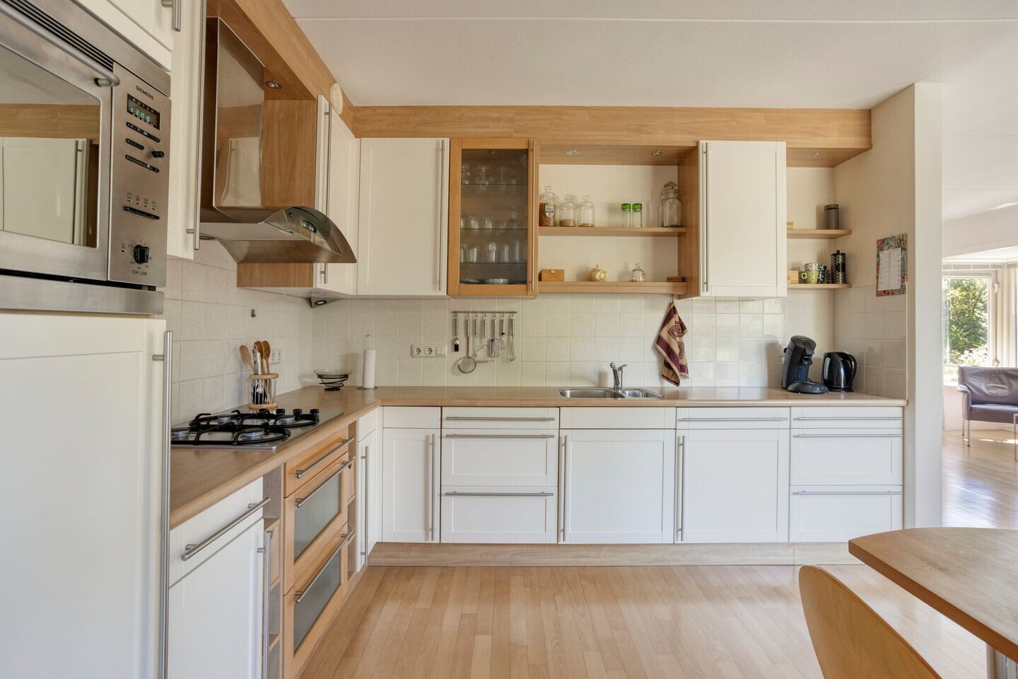 Vrijstaande woning te koop: Beukenlaan 1, Heerenveen