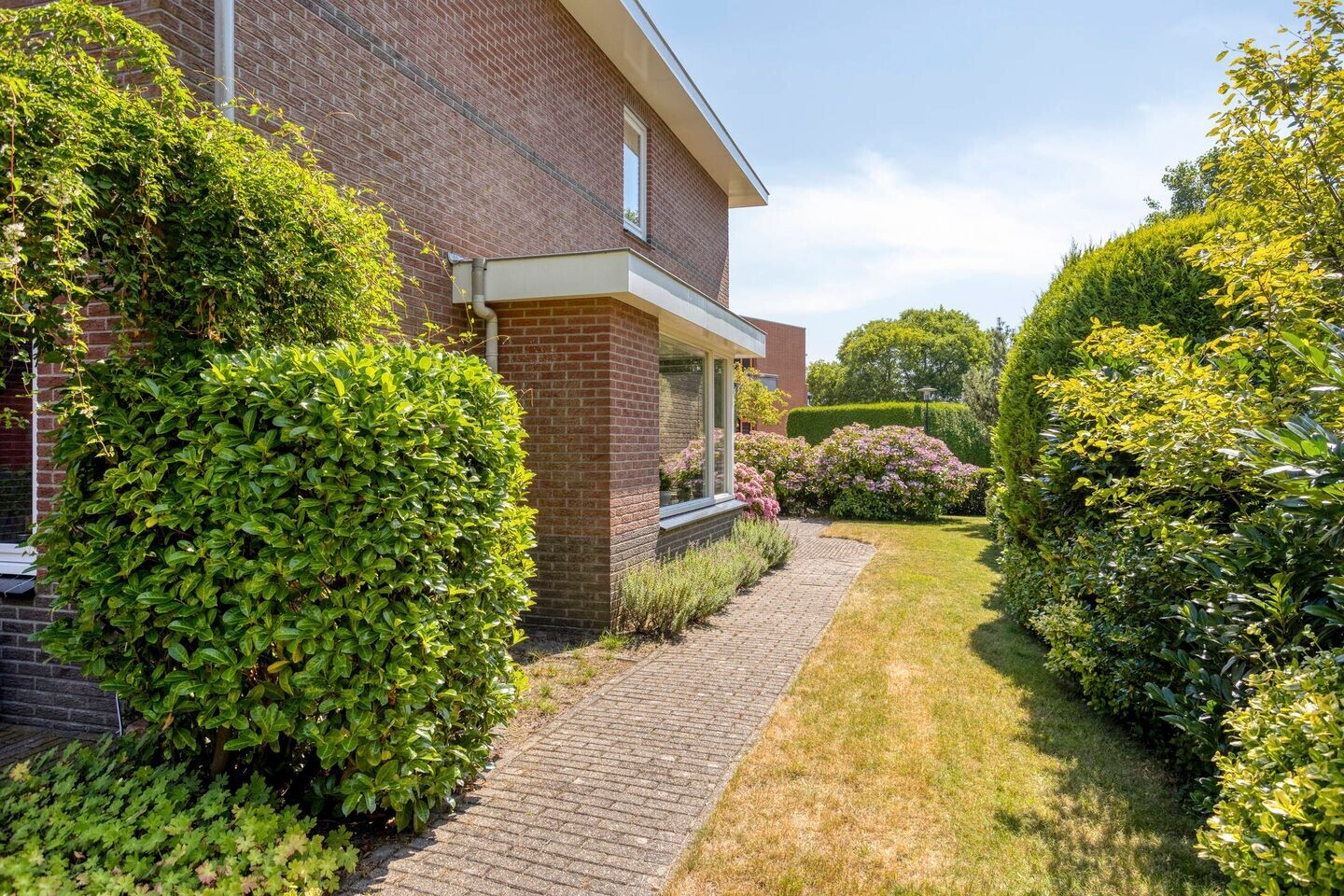 Vrijstaande woning te koop: Beukenlaan 1, Heerenveen