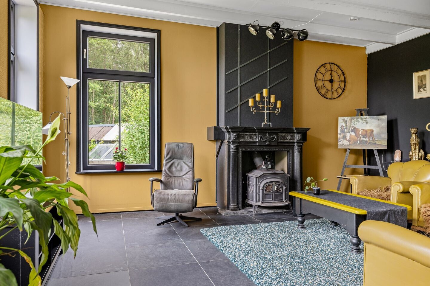 Vrijstaande woning te koop: Leeuwarderstraatweg 146, Heerenveen