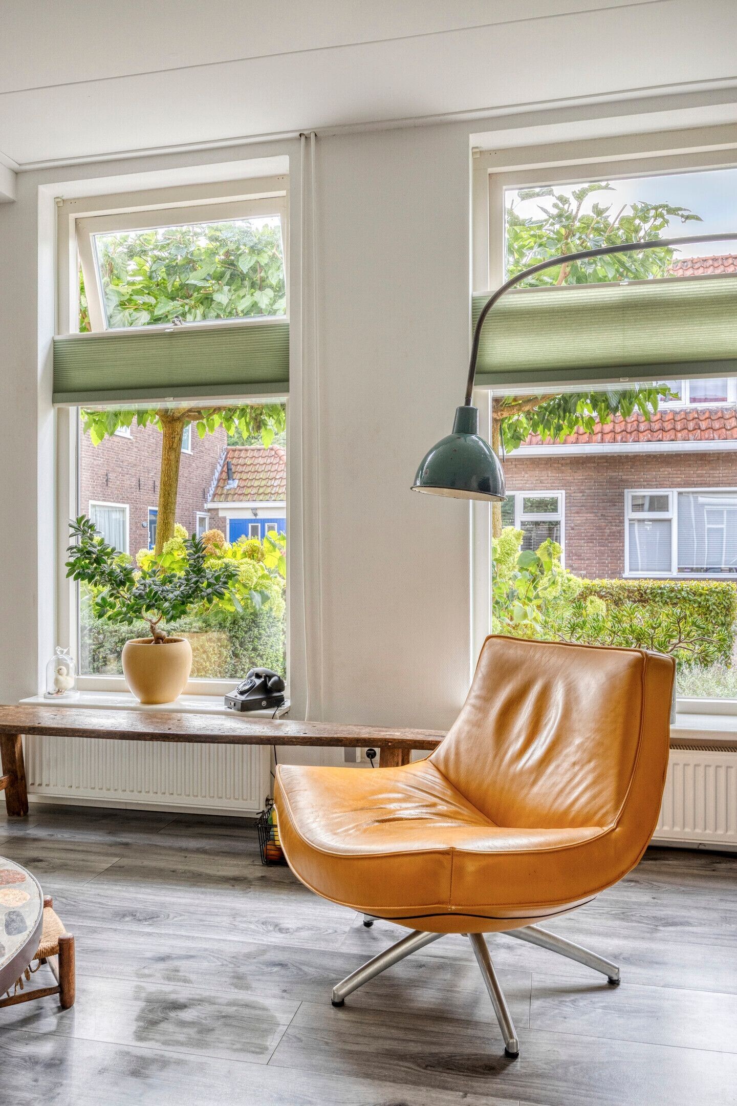 Hoekwoning te koop: Badweg 45, Heerenveen