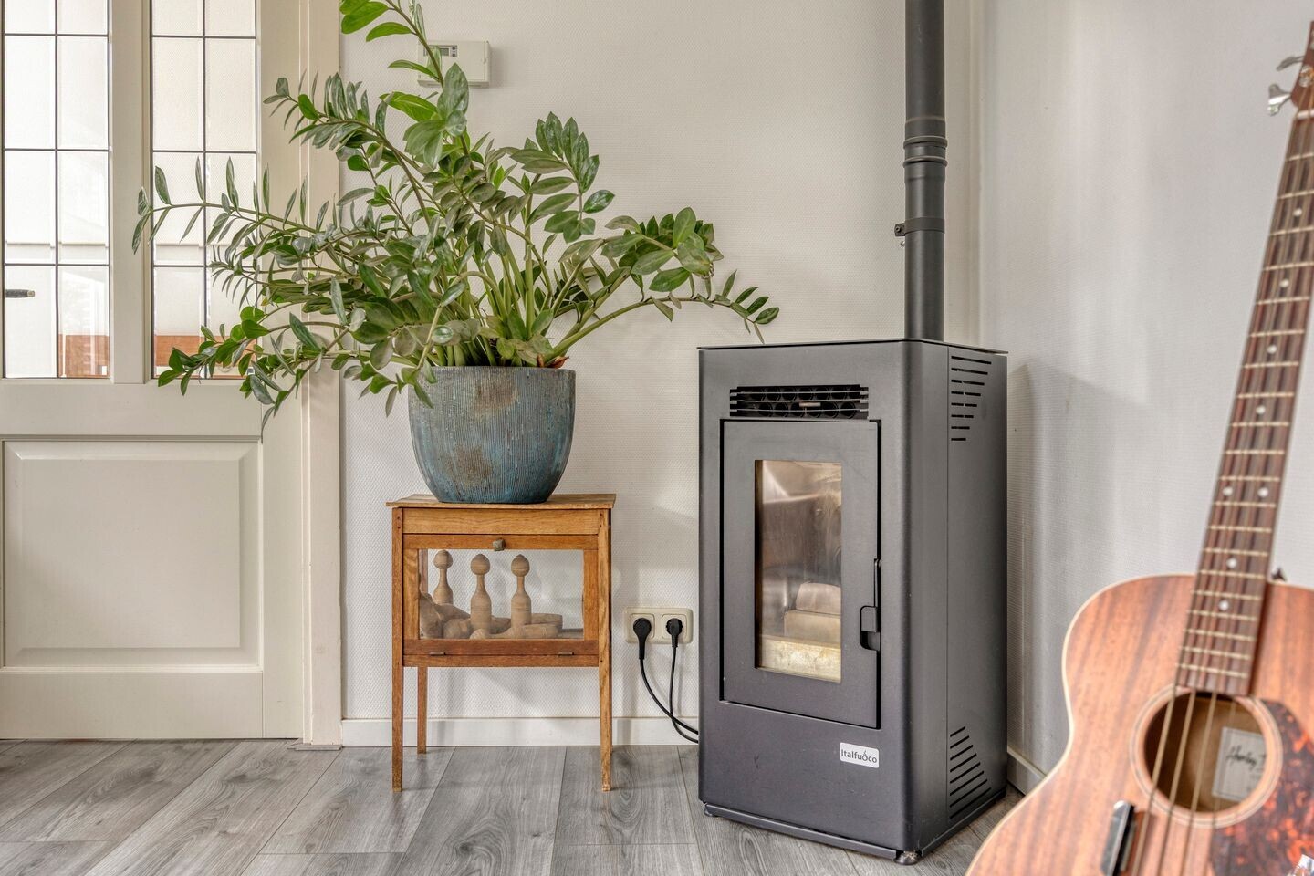 Hoekwoning te koop: Badweg 45, Heerenveen