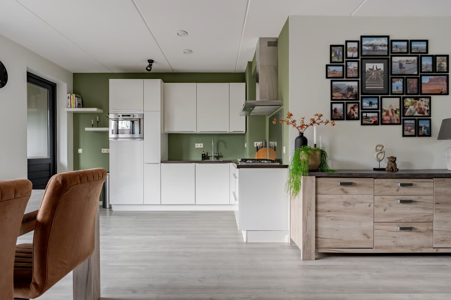 Tussenwoning te koop: Amelandlaan 102, Heerenveen
