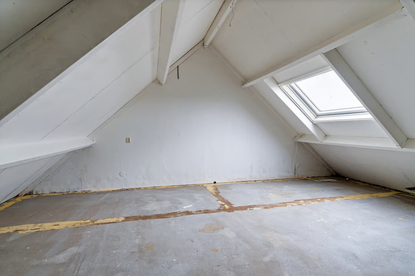 Tussenwoning te koop: Barten 27, Heerenveen