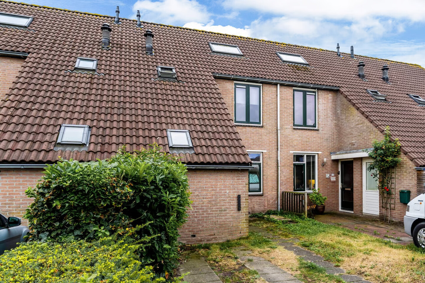 Tussenwoning te koop: Barten 27, Heerenveen