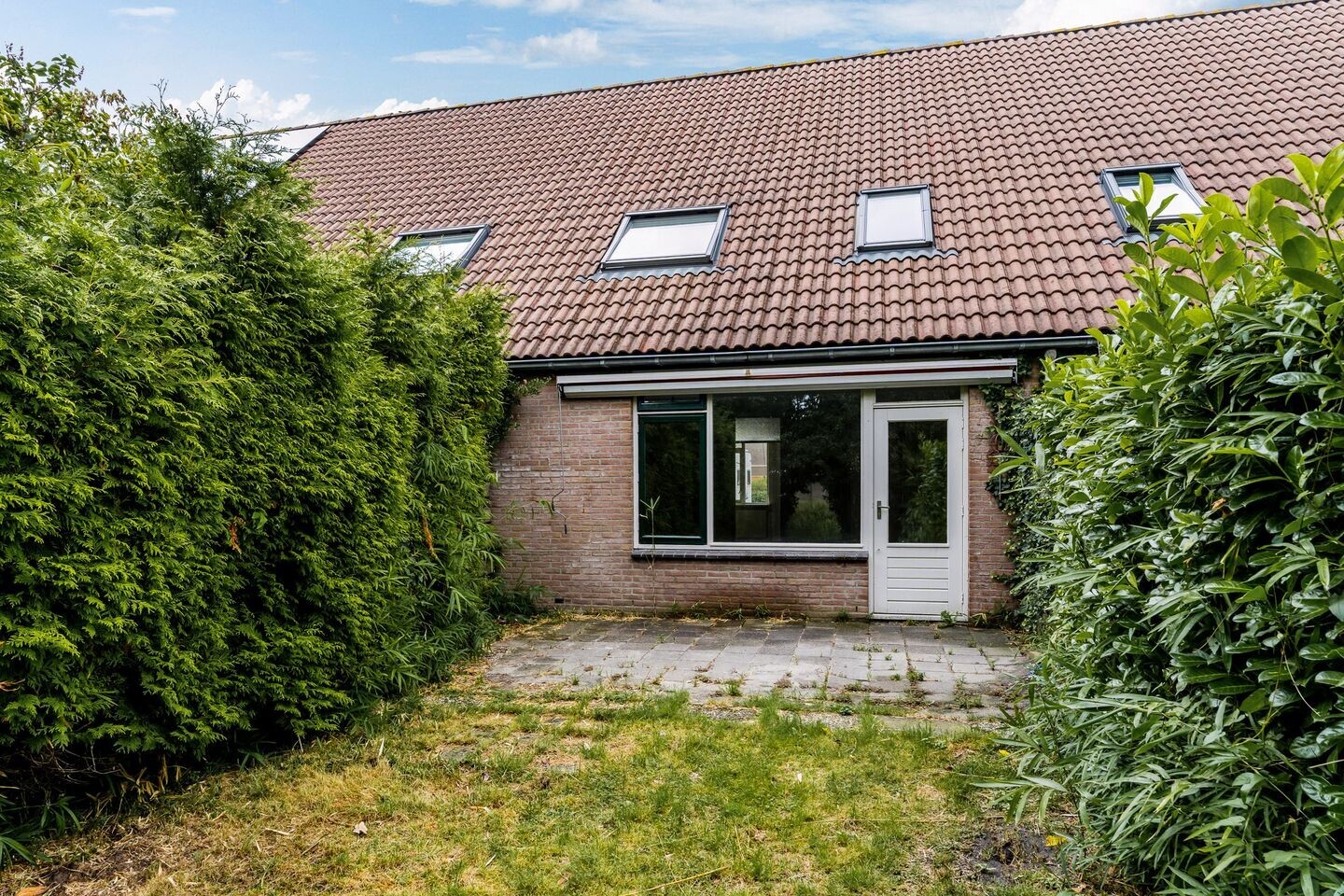 Tussenwoning te koop: Barten 27, Heerenveen
