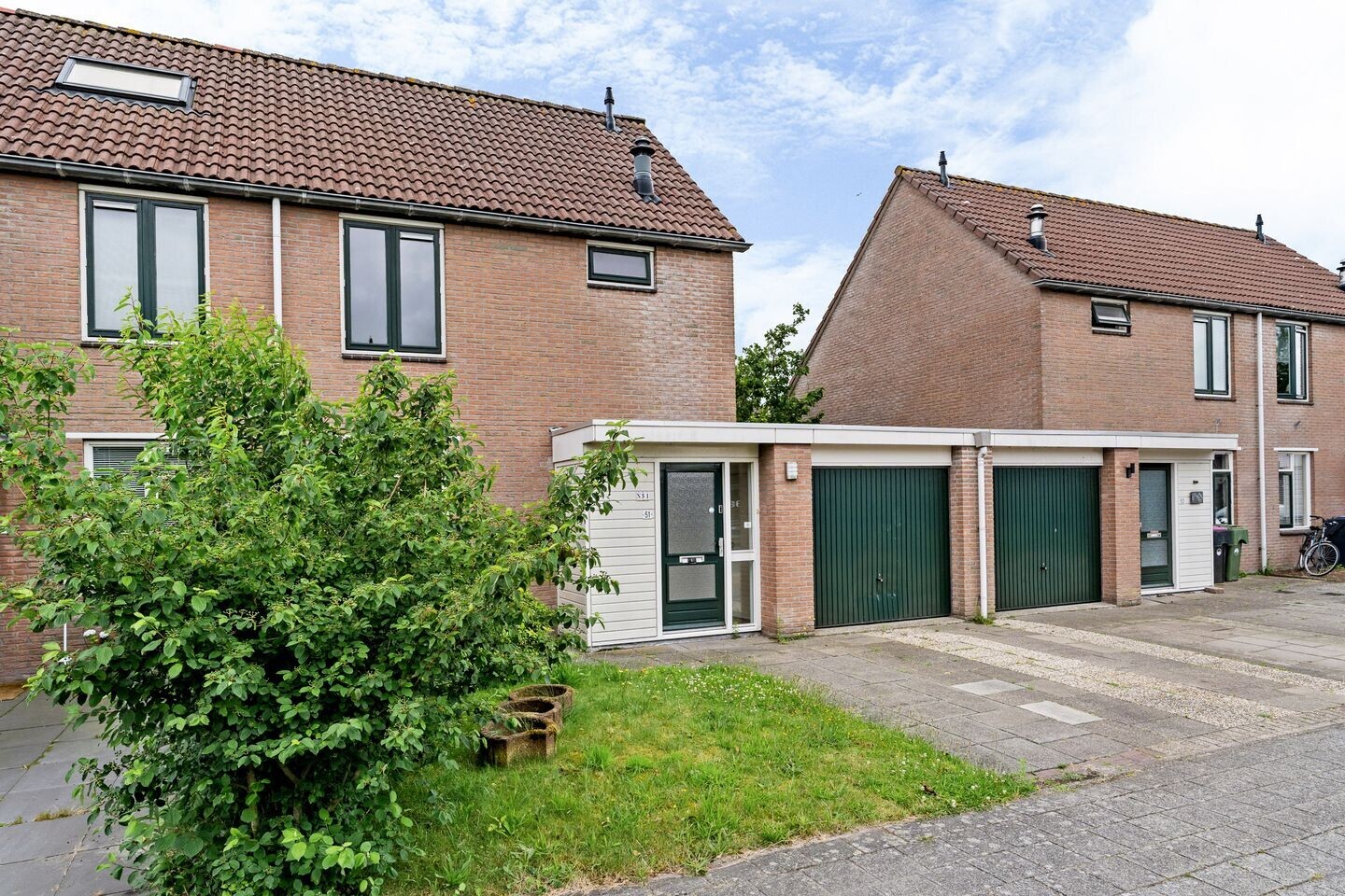 Tussenwoning te koop: Barten 51, Heerenveen