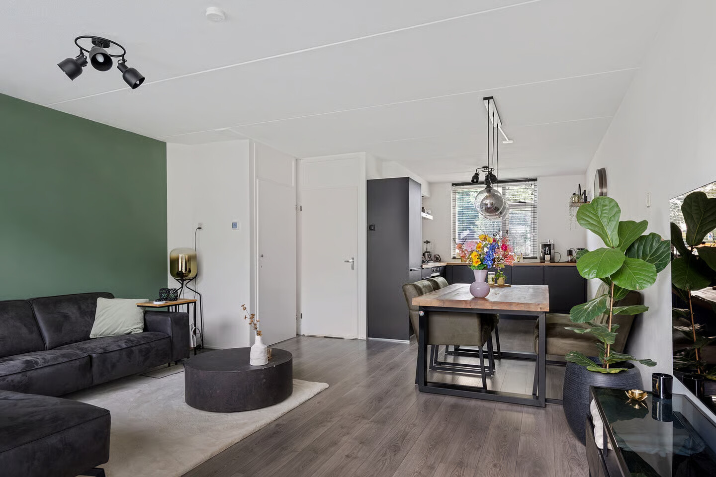 Tussenwoning te koop: Barten 3, Heerenveen