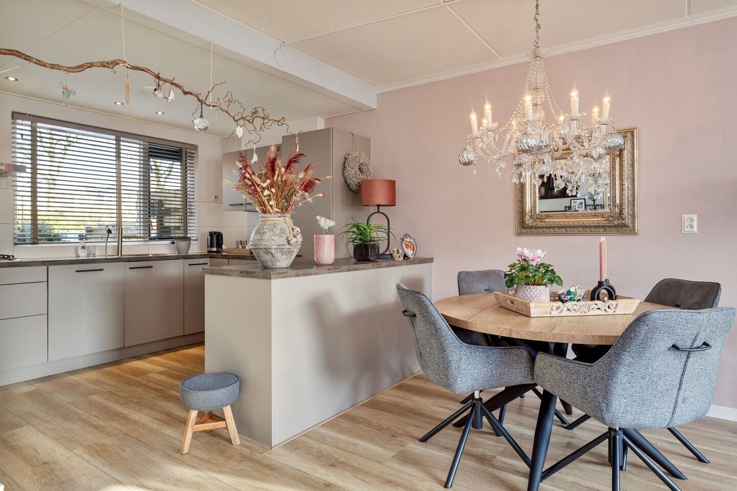 Tussenwoning te koop: Trekker 22, Heerenveen