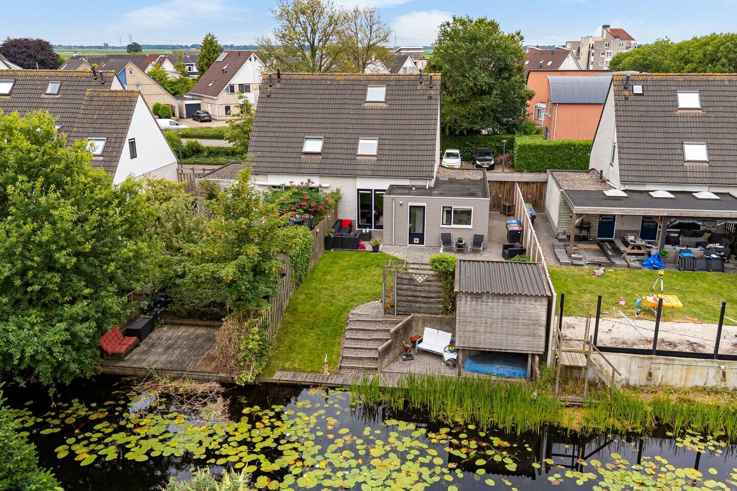 Twee-onder-één-kap te koop: it Helmhout 16, Heerenveen