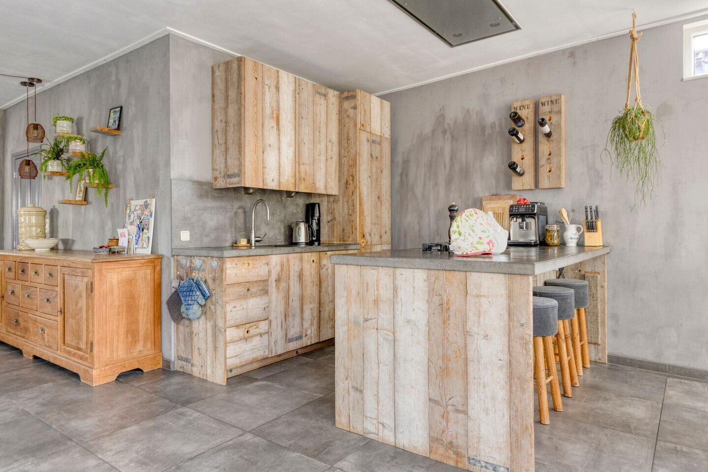 Vrijstaande woning te koop: het Meer 141, Heerenveen