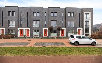 Domela Nieuwenhuisweg 49