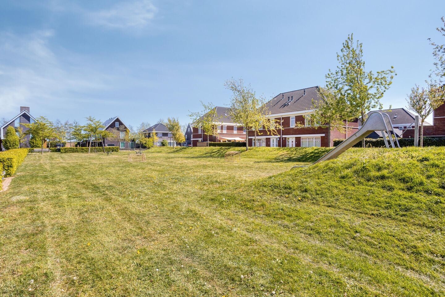 Hoekwoning te koop: Stadhouderlaan 49, Heerenveen