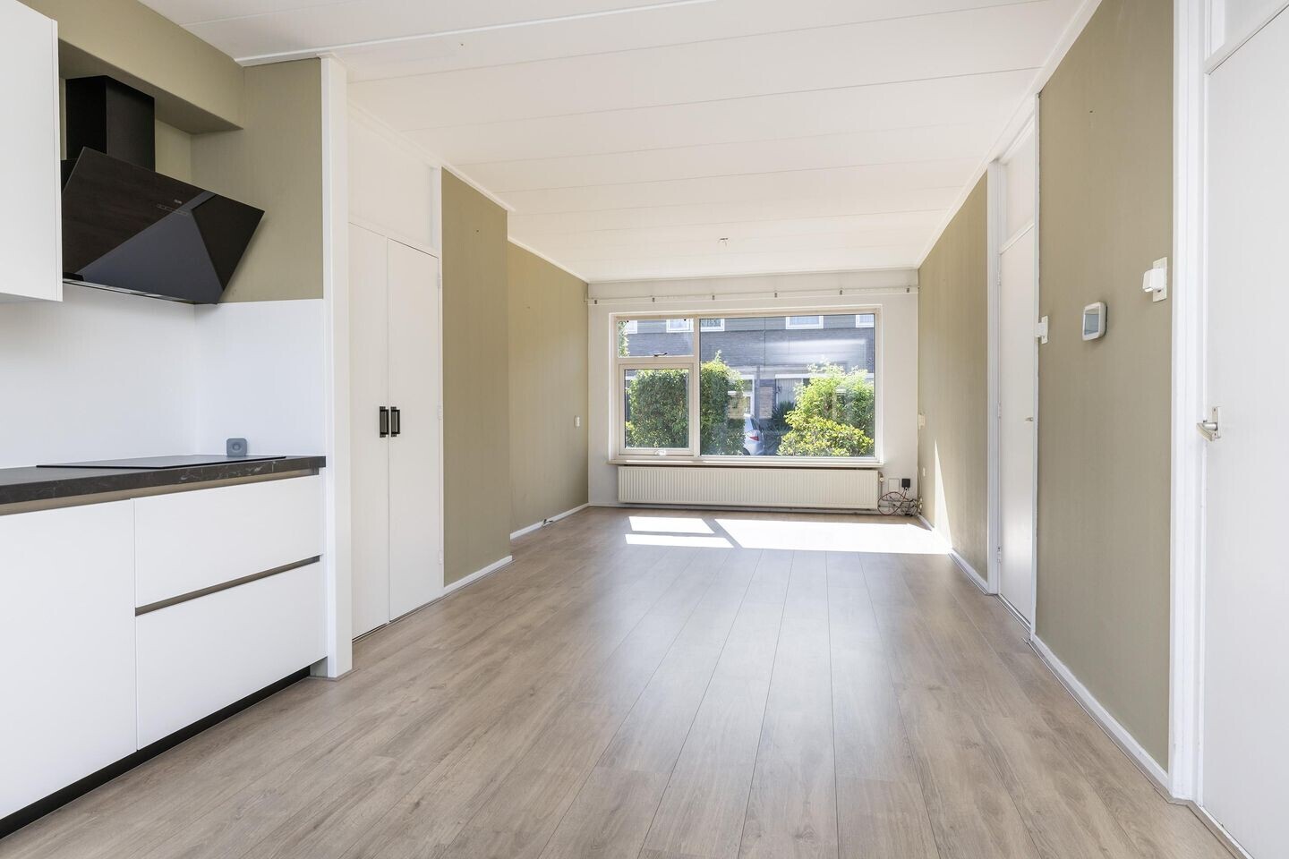Tussenwoning te koop: Voltalaan 15, Oudeschoot