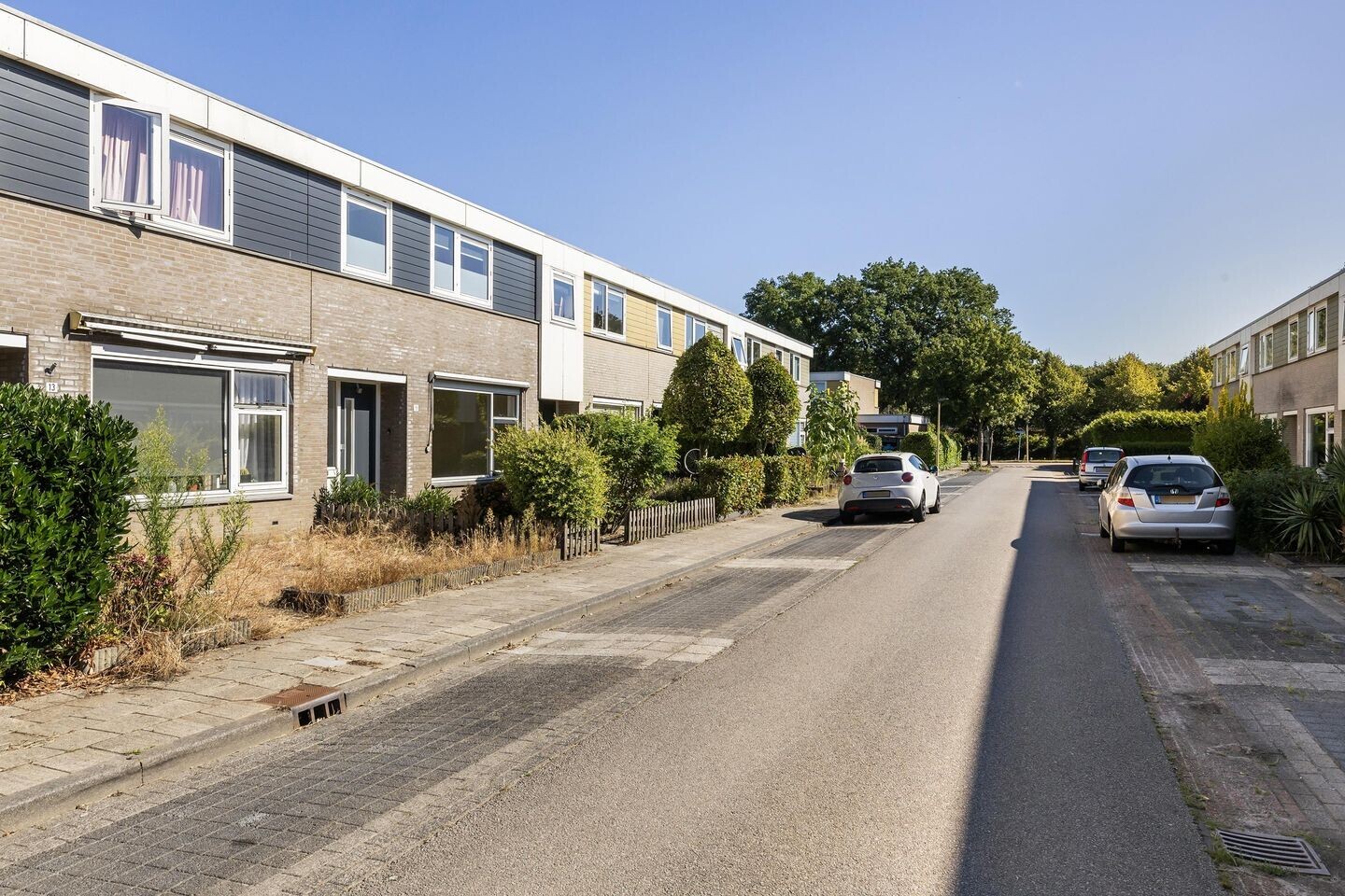 Tussenwoning te koop: Voltalaan 15, Oudeschoot