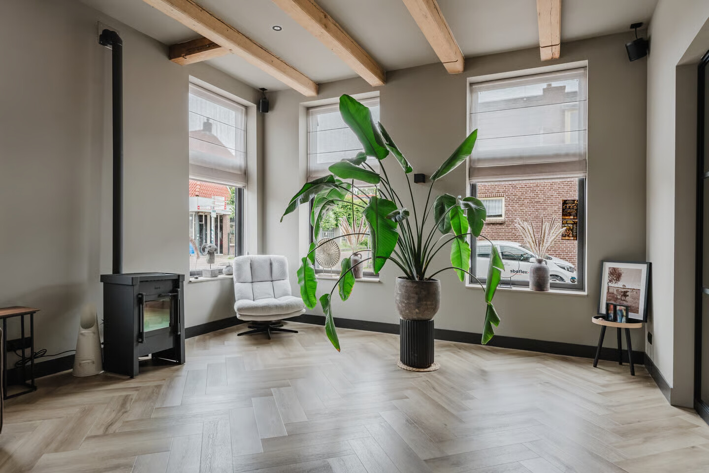 Vrijstaande woning te koop: Wolvegasterweg 2, Oudeschoot