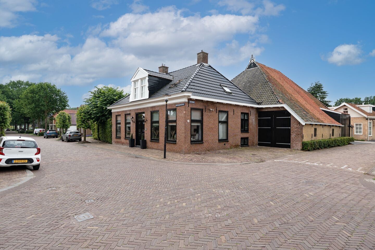 Vrijstaande woning te koop: Wolvegasterweg 2, Oudeschoot