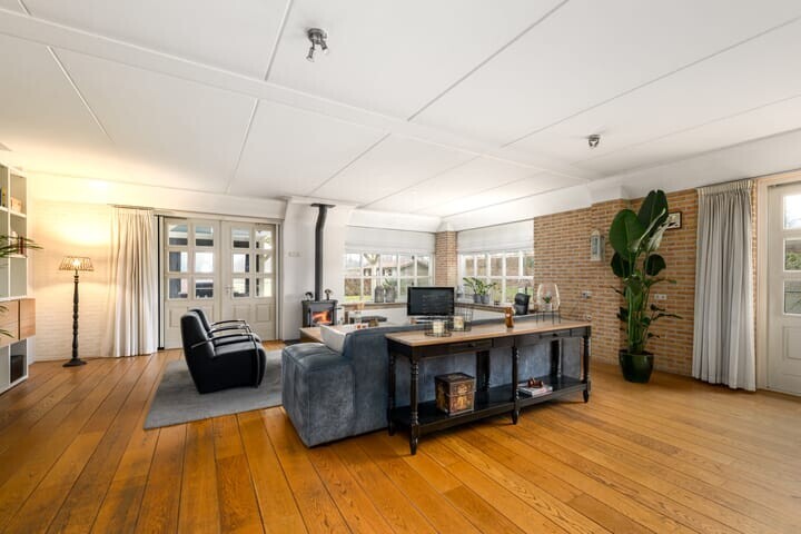 Vrijstaande woning te koop: Koningin Julianaweg 44, Oranjewoud