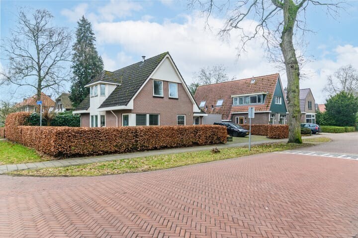 Vrijstaande woning te koop: Koningin Julianaweg 52, Oranjewoud