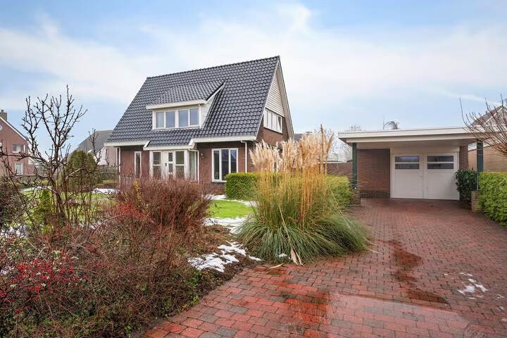Vrijstaande woning te koop: Houtkampswyk 24, De Knipe