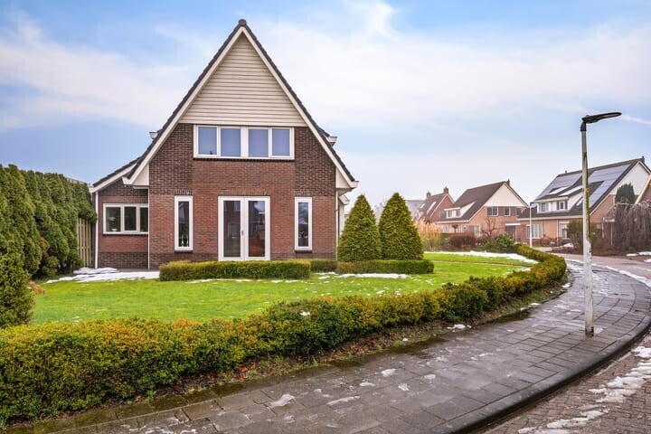 Vrijstaande woning te koop: Houtkampswyk 24, De Knipe