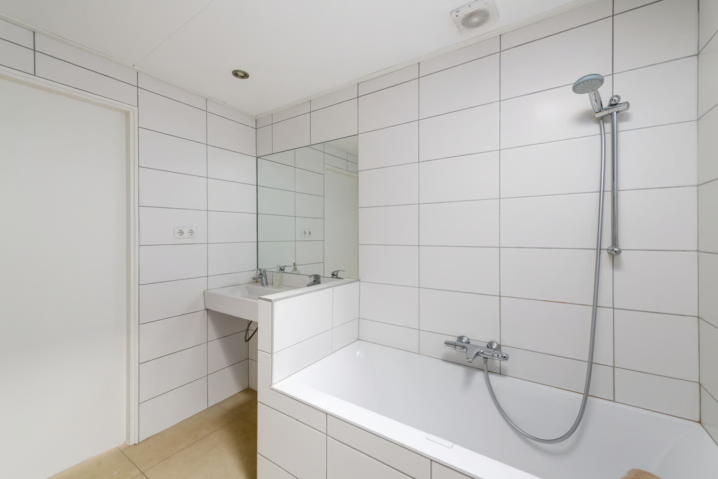 Vrijstaande woning te koop: Plasse 4, Oudehaske