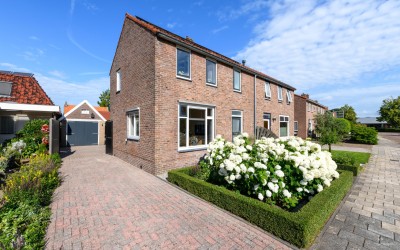 Andries Veenstrastraat 11