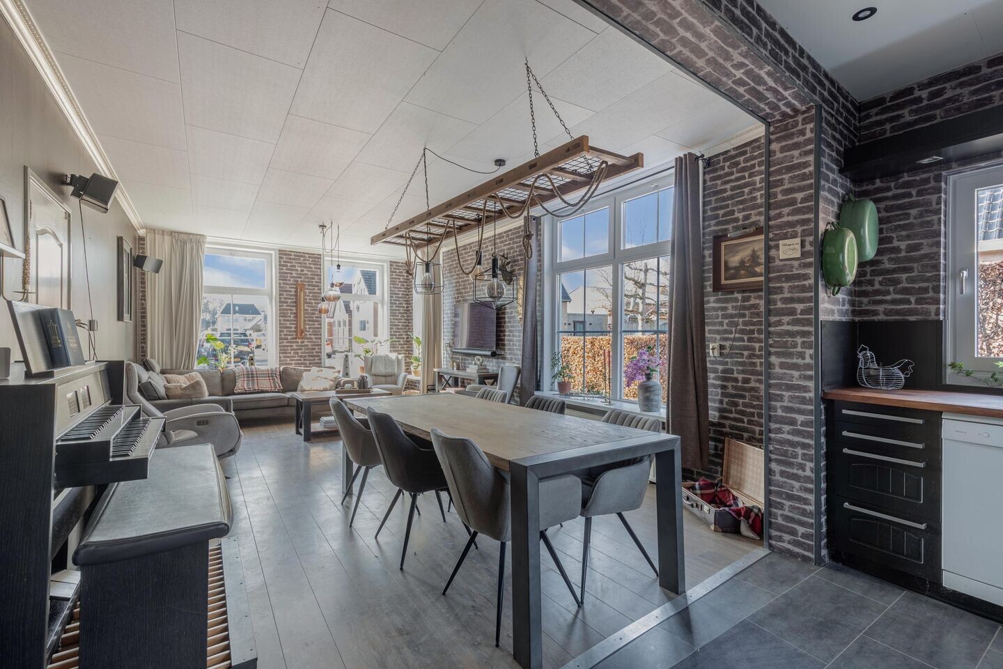 Vrijstaande woning te koop: Tjerk Hiddesstraat 18, Wolvega