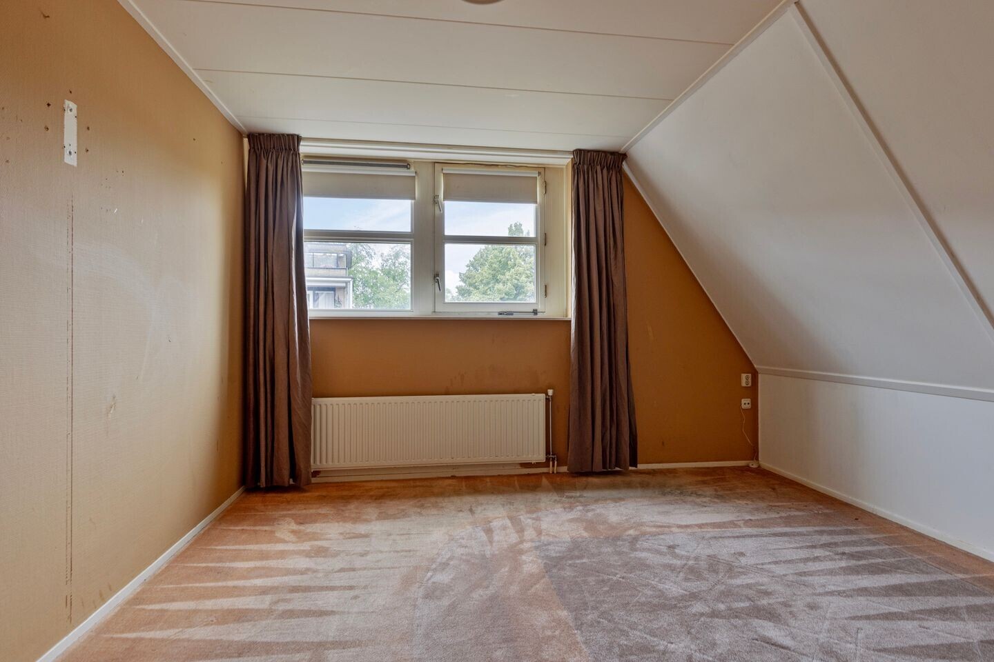 Twee-onder-één-kap te koop: Aloysiusstraat 9, Wolvega