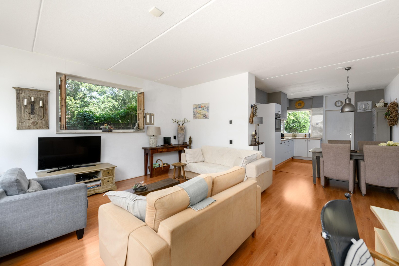 Hoekwoning te koop: Kraaiheide 2, Wolvega