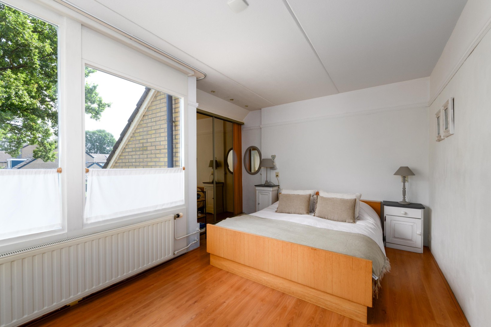 Hoekwoning te koop: Kraaiheide 2, Wolvega