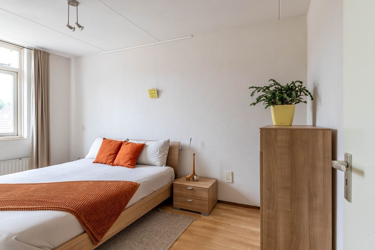 Twee-onder-één-kap te koop: Bremstraat 22, Wolvega
