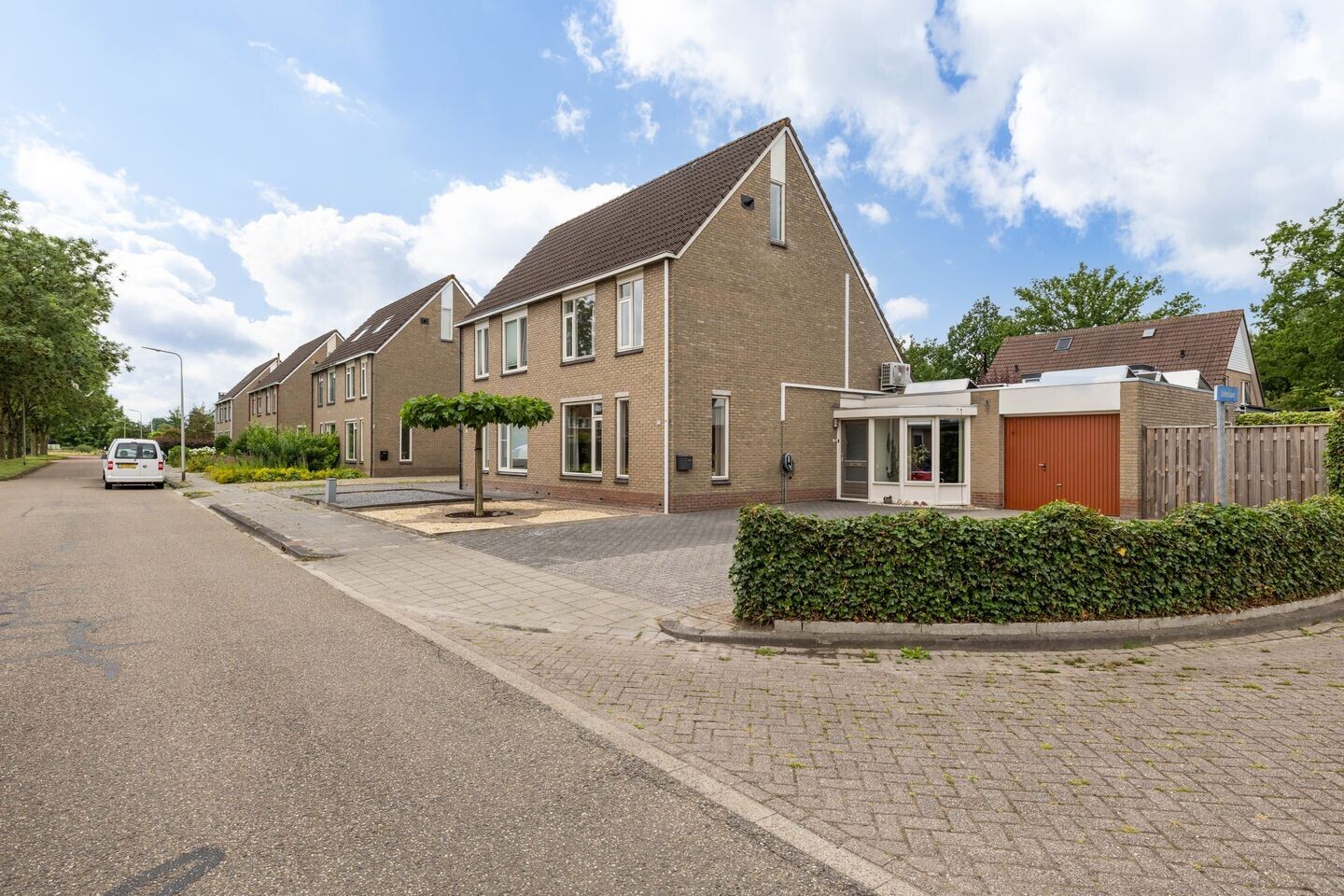 Twee-onder-één-kap te koop: Bremstraat 22, Wolvega