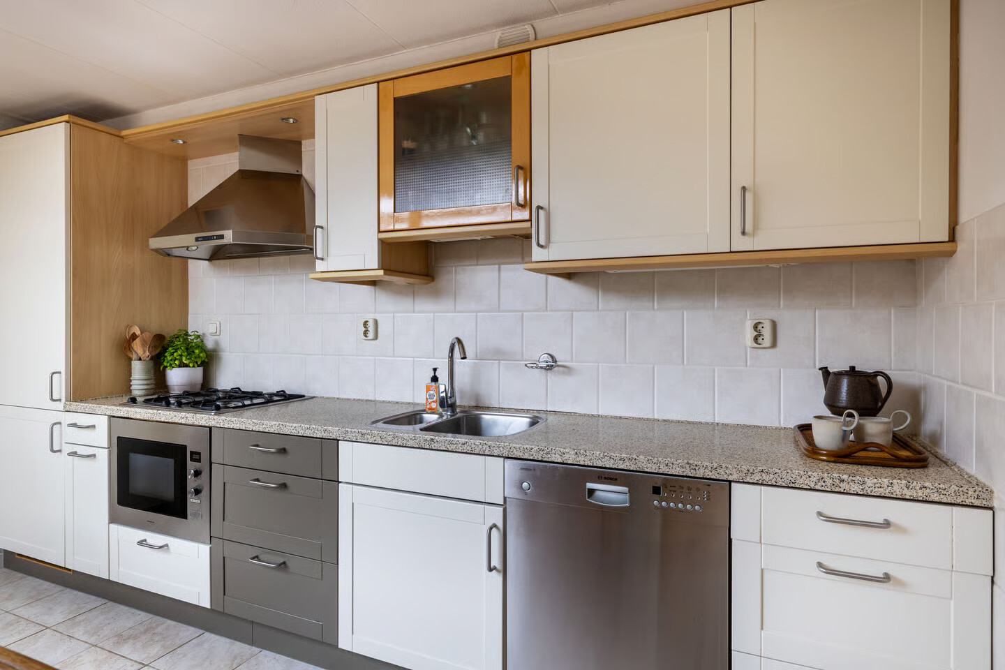Twee-onder-één-kap te koop: Bremstraat 22, Wolvega