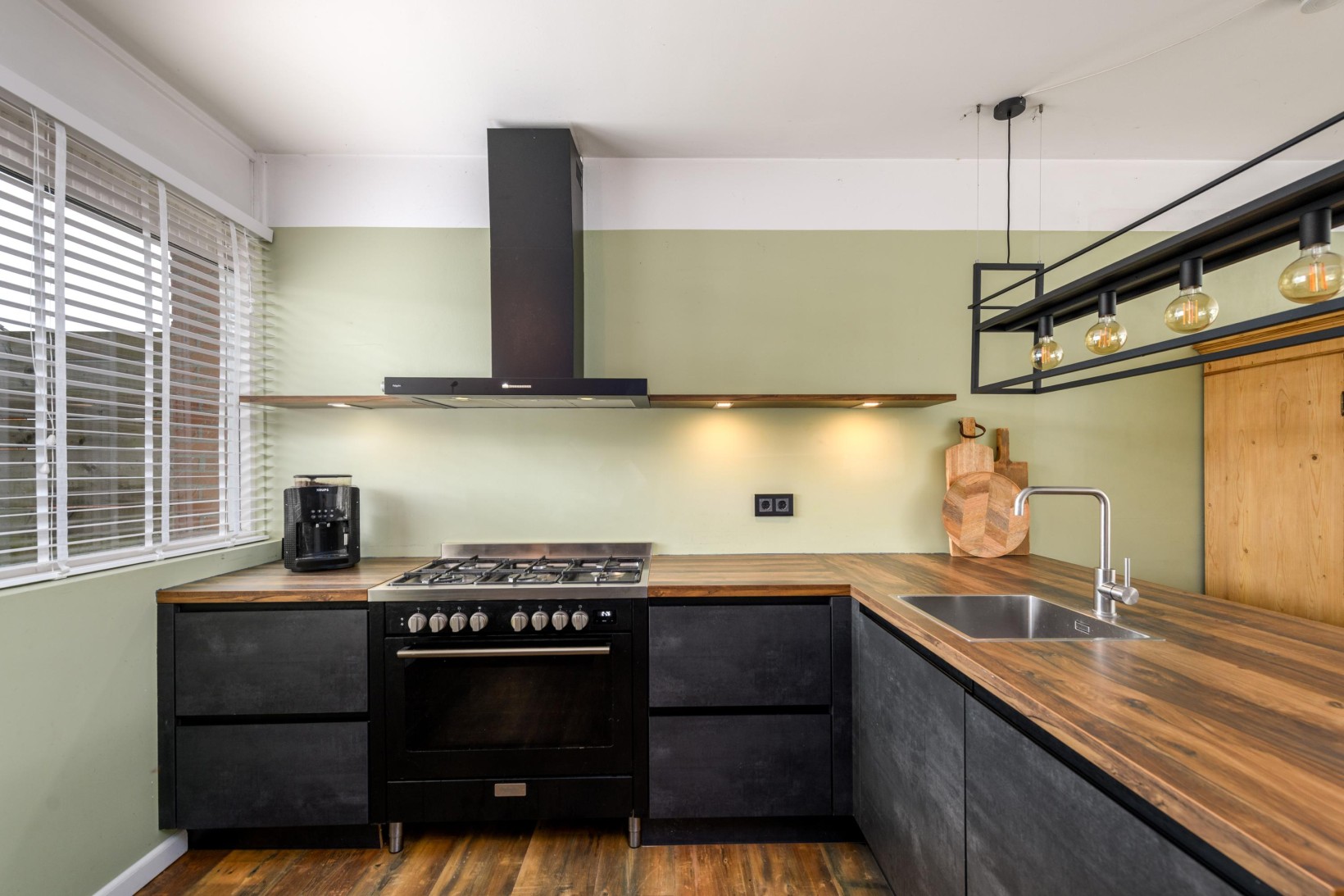 Tussenwoning te koop: Lepeltjesheide 117, Wolvega