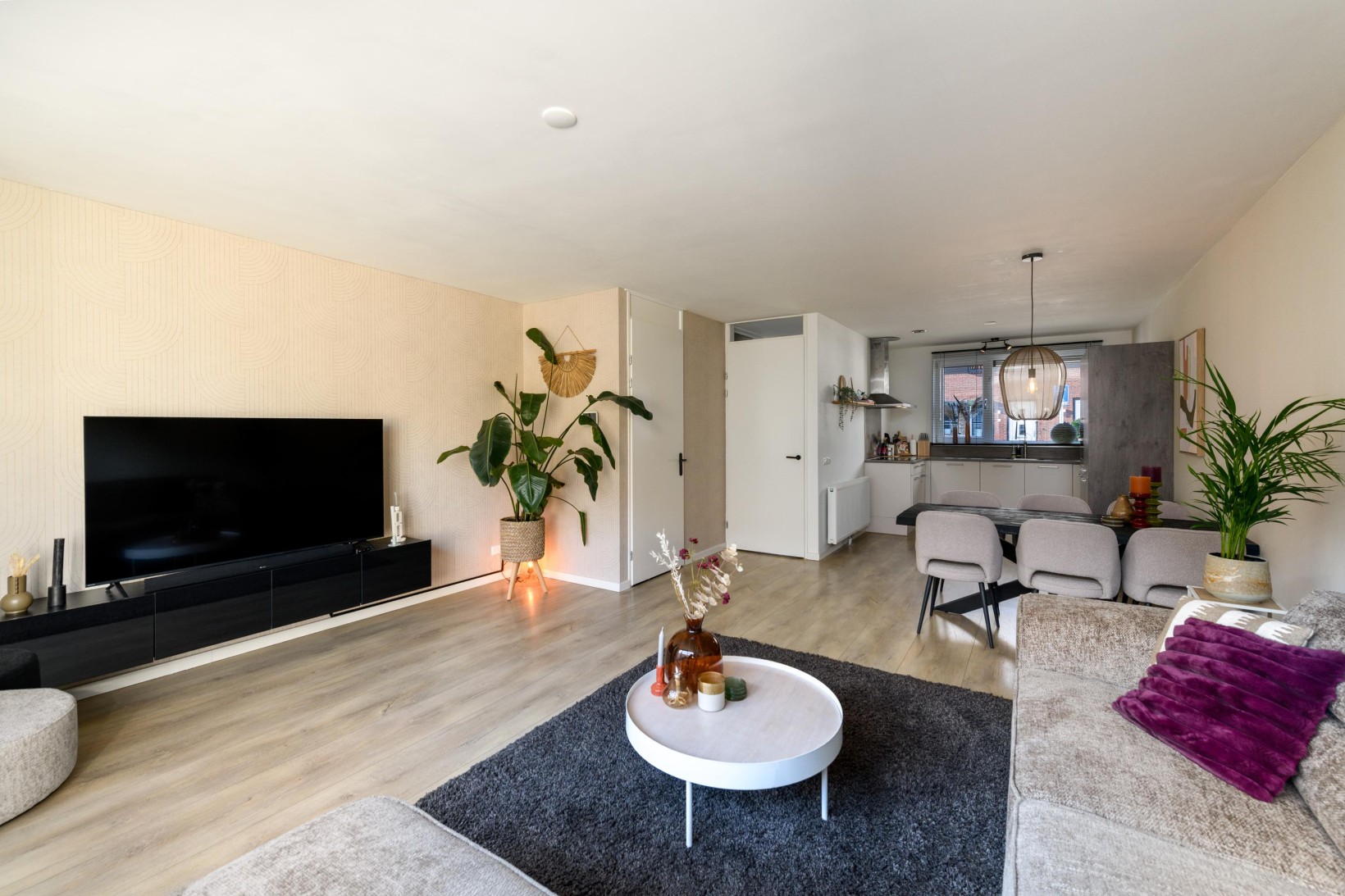 Tussenwoning te koop: Boswitje 5, Wolvega