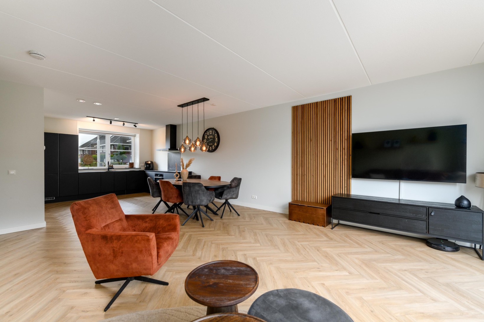 Tussenwoning te koop: Dagpauwoog 24, Wolvega