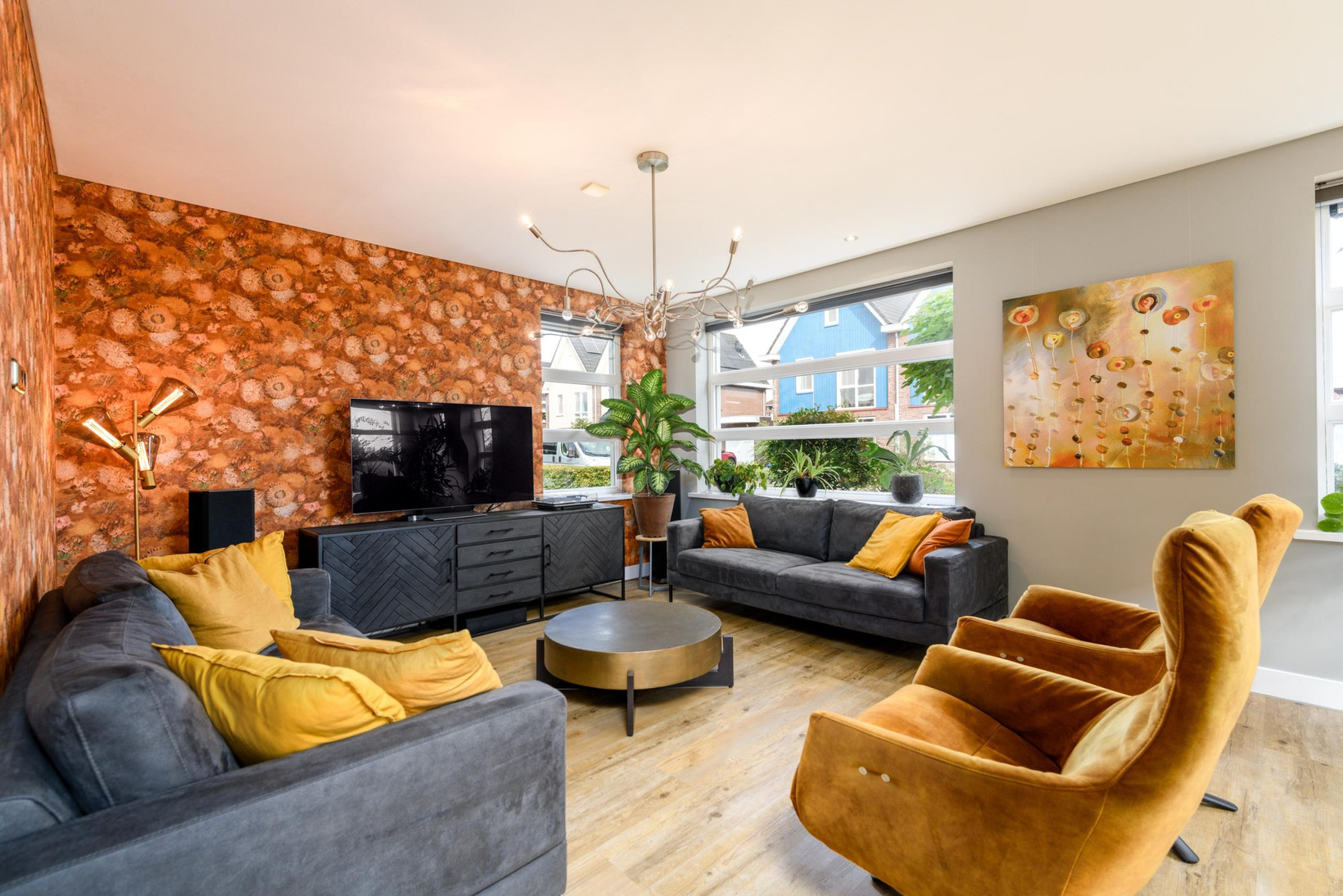 Vrijstaande woning te koop: Koninginnenpage 17, Wolvega