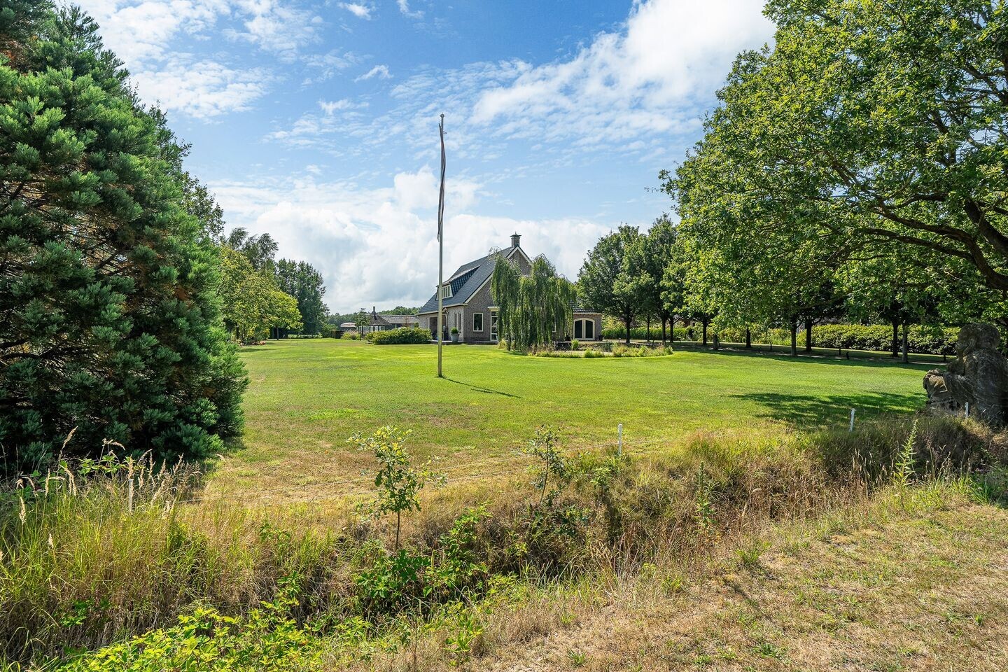 Vrijstaande woning te koop: Binnenweg 10A, Nijeholtpade