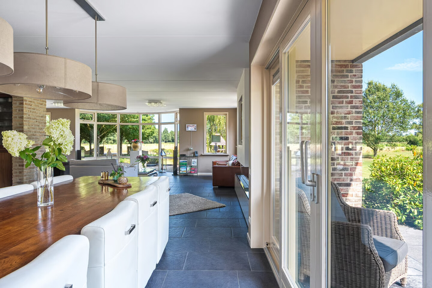 Vrijstaande woning te koop: Binnenweg 10A, Nijeholtpade