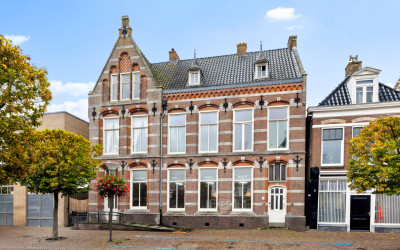 Midstraat 24