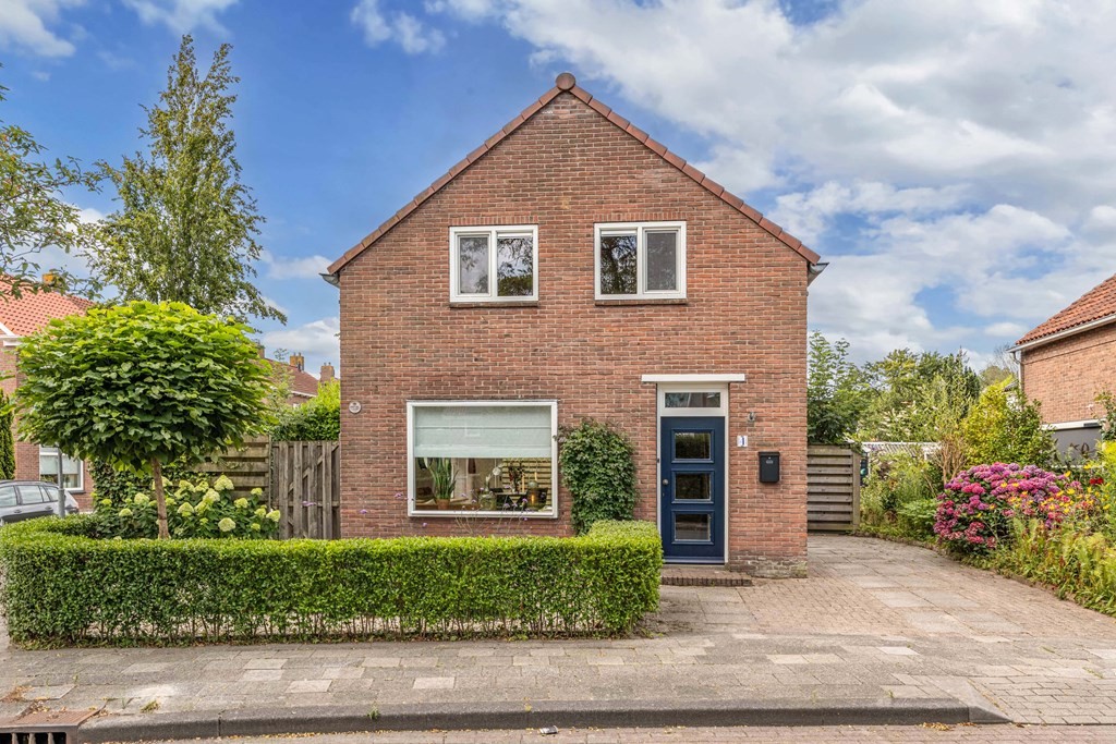 Vrijstaande woning te koop: Kerkstraat 4, Joure